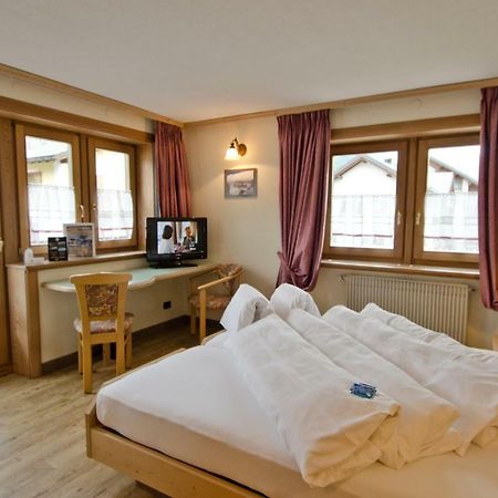 Hotel Daniela Livigno Luaran gambar