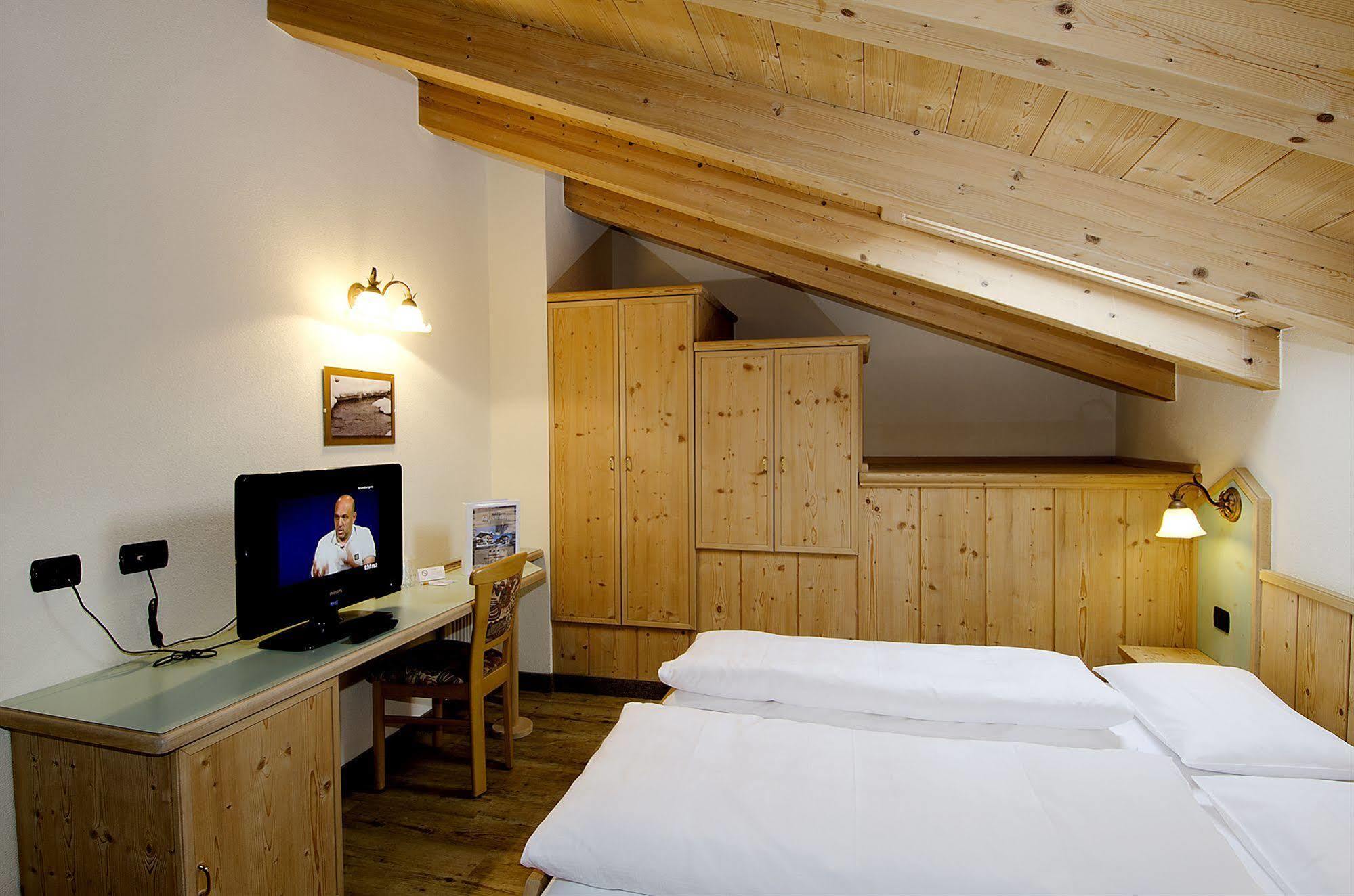 Hotel Daniela Livigno Luaran gambar