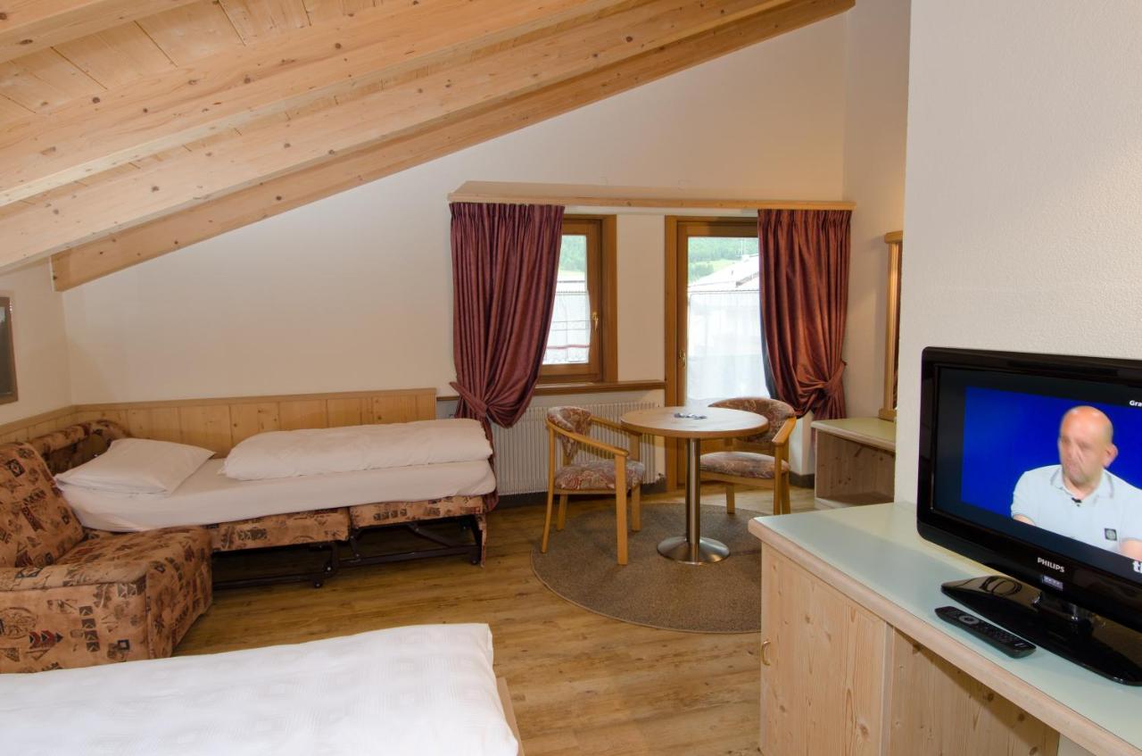 Hotel Daniela Livigno Luaran gambar